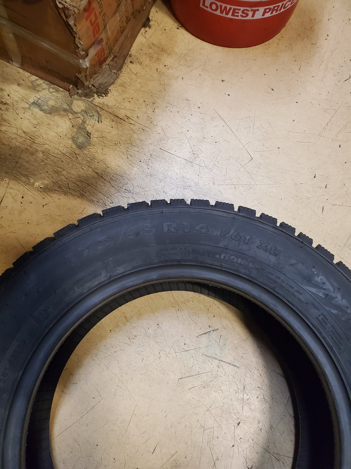 NOKIAN NORDMAN 7 STUDDED BSW P 175 65 14 86T XL WINTER TIRE TS32170