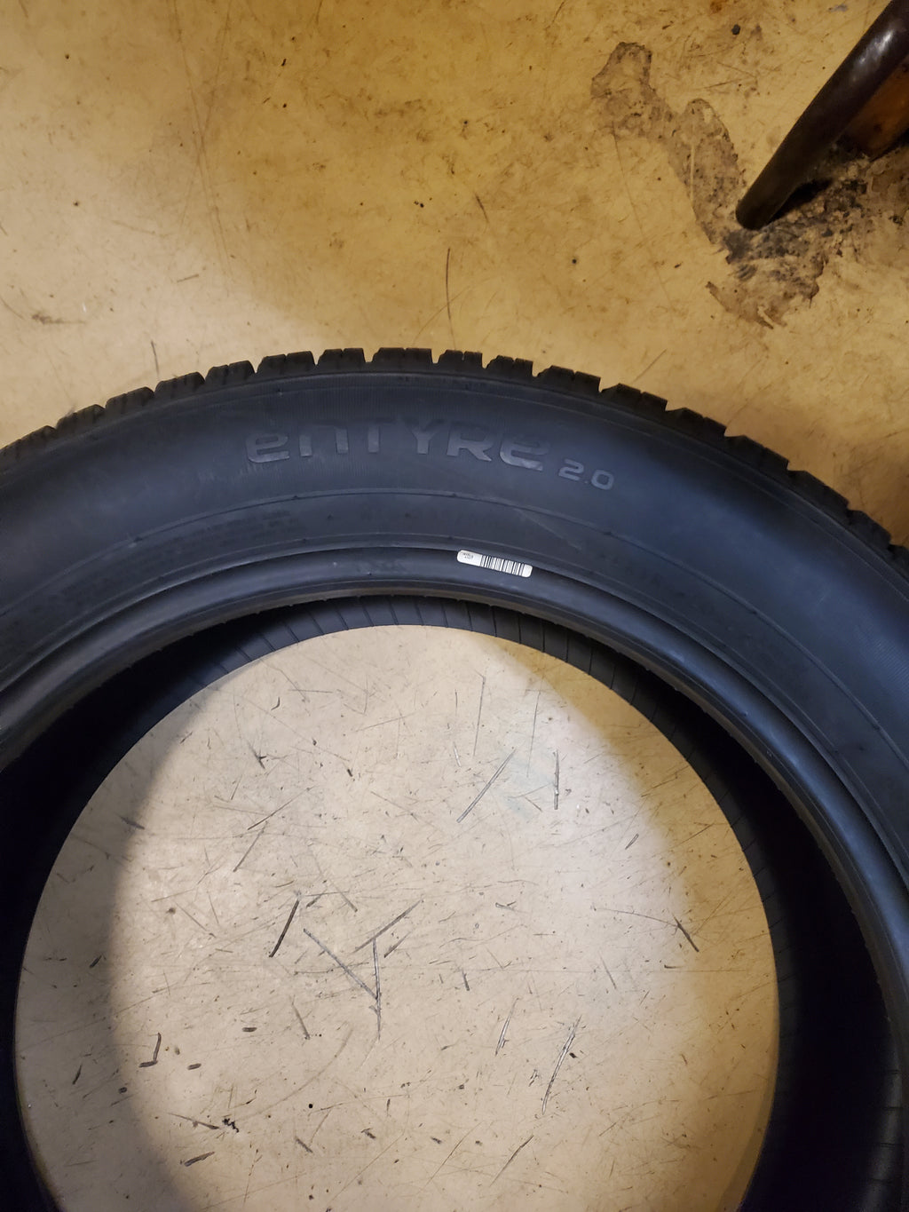 NOS NOKIAN ENTYRE 2.0 BSW P 235 55 18 104V XL ALL SEASON TIRE T429379