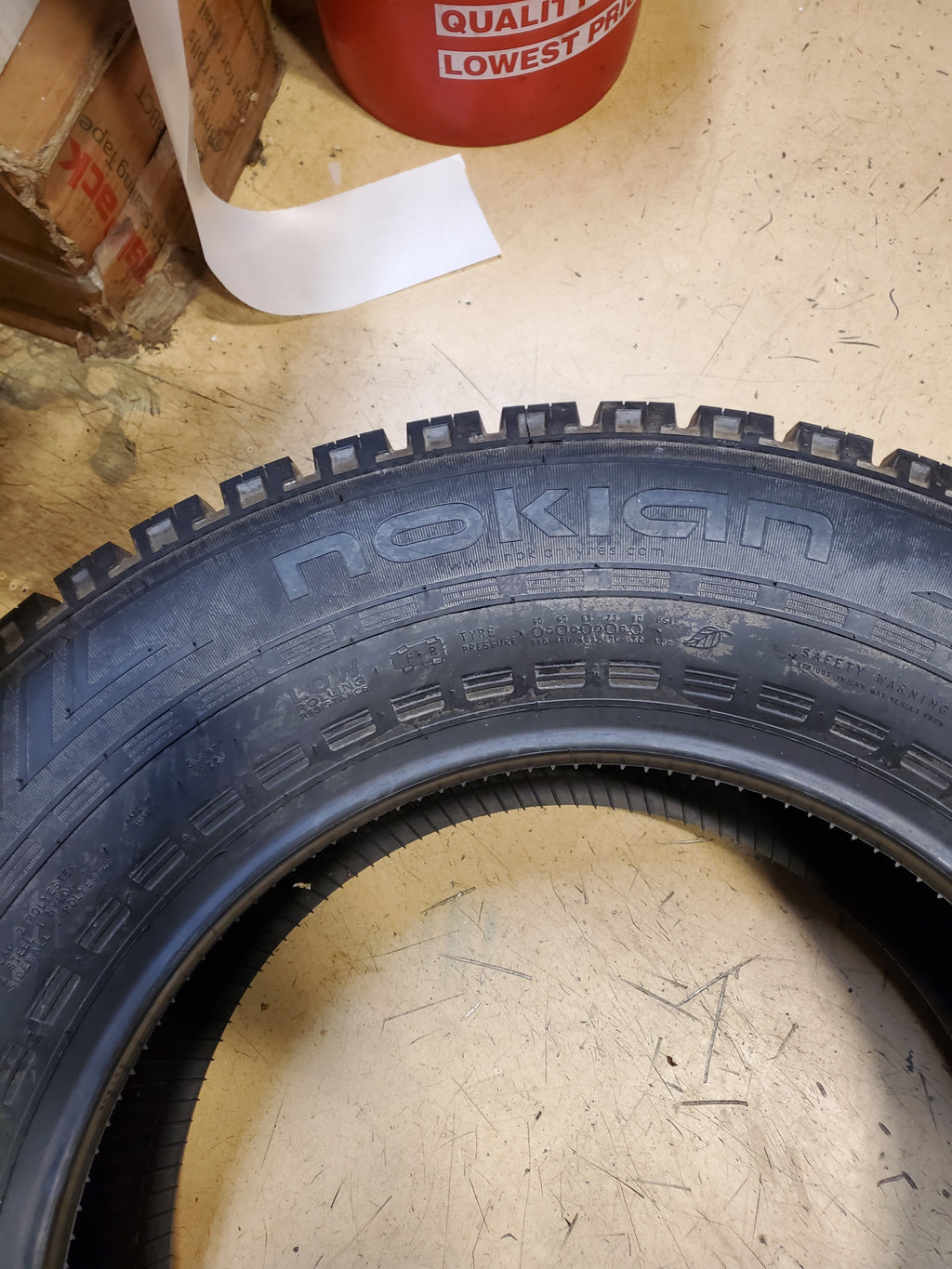 NOKIAN ROTIIVA AT PLUS BSW LT 275 65 18 123/120S ALL TERRAIN TIRE T429396