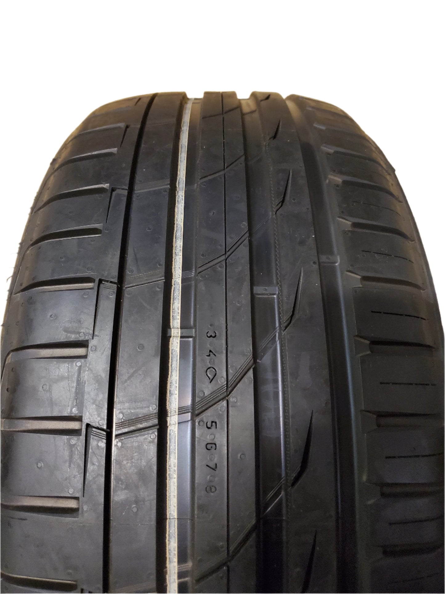 NOS NOKIAN Z LINE SUV BSW P 255 50 19 107W XL PERFORMANCE TIRE T429031