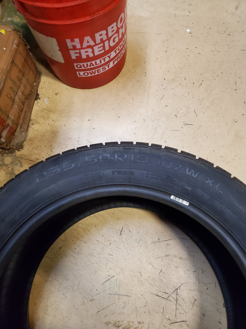 NOS NOKIAN Z LINE SUV BSW P 255 50 19 107W XL PERFORMANCE TIRE T429031