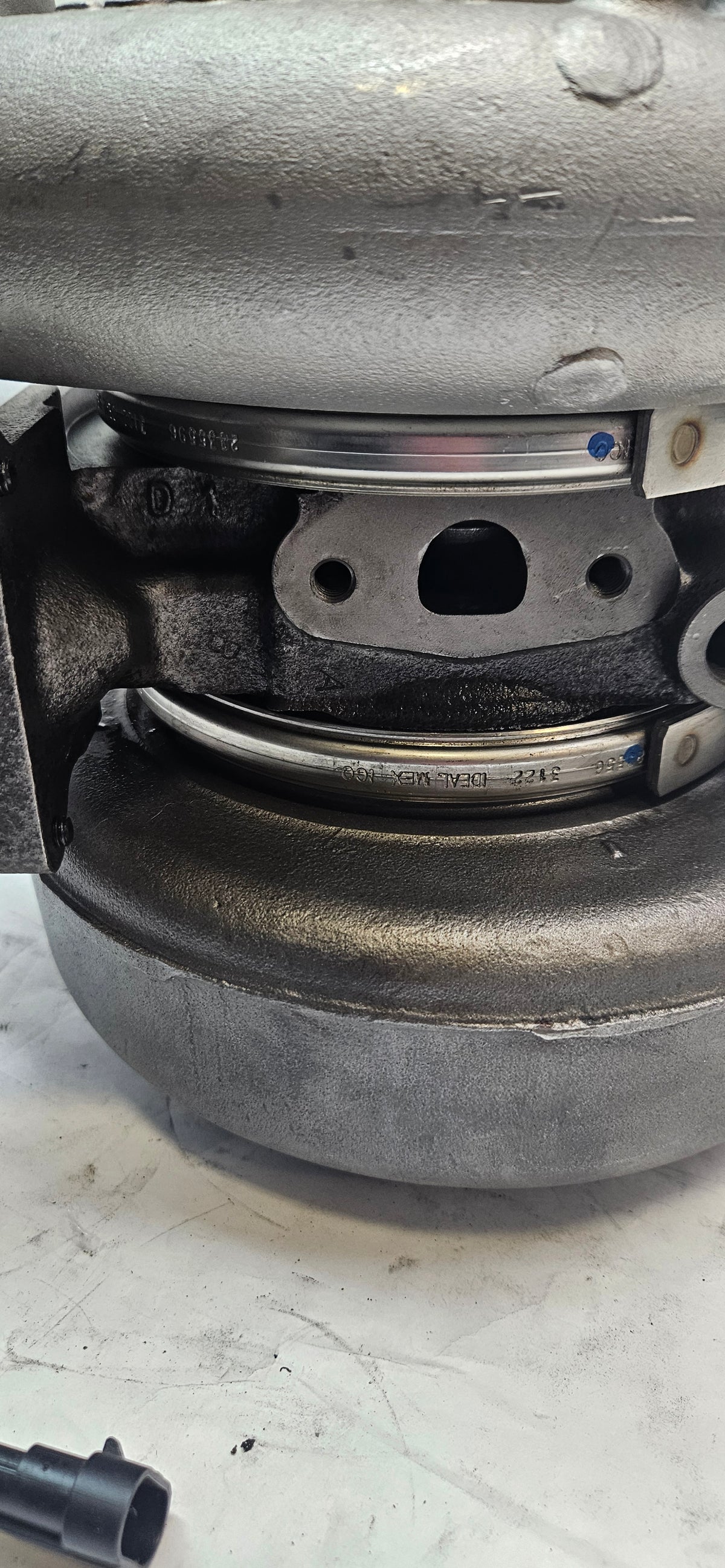 HOLSET HE300VG TURBOCHARGER CUMMINS 6.7L R8321378AA