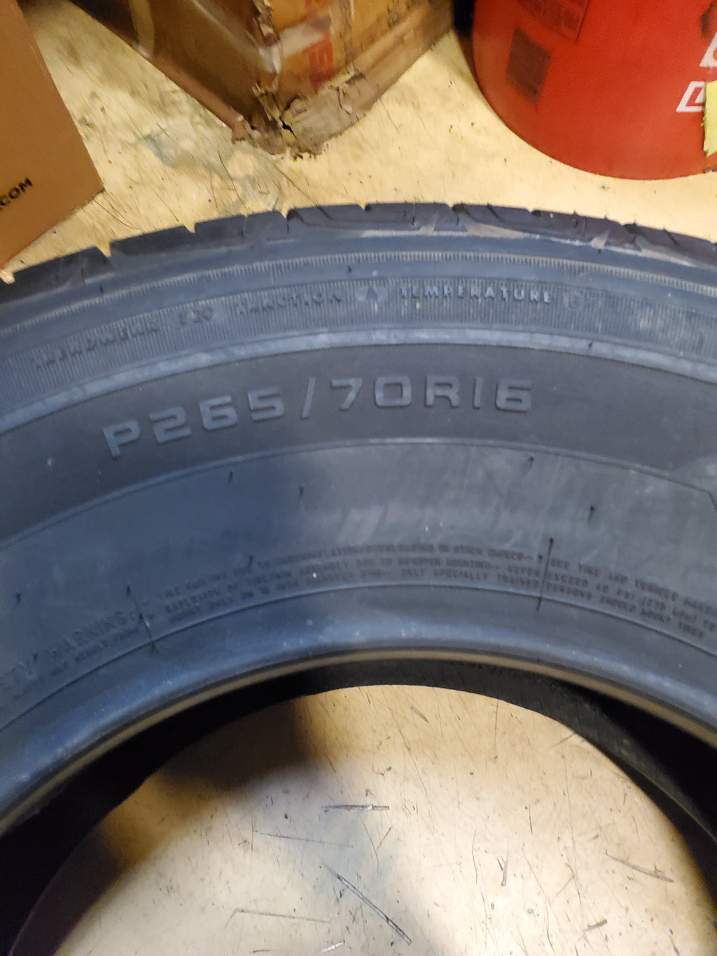 NOS FIRESTONE DESTINATION LE2 OWL P 265 70 16 111T ALL SEASON TIRE 097895