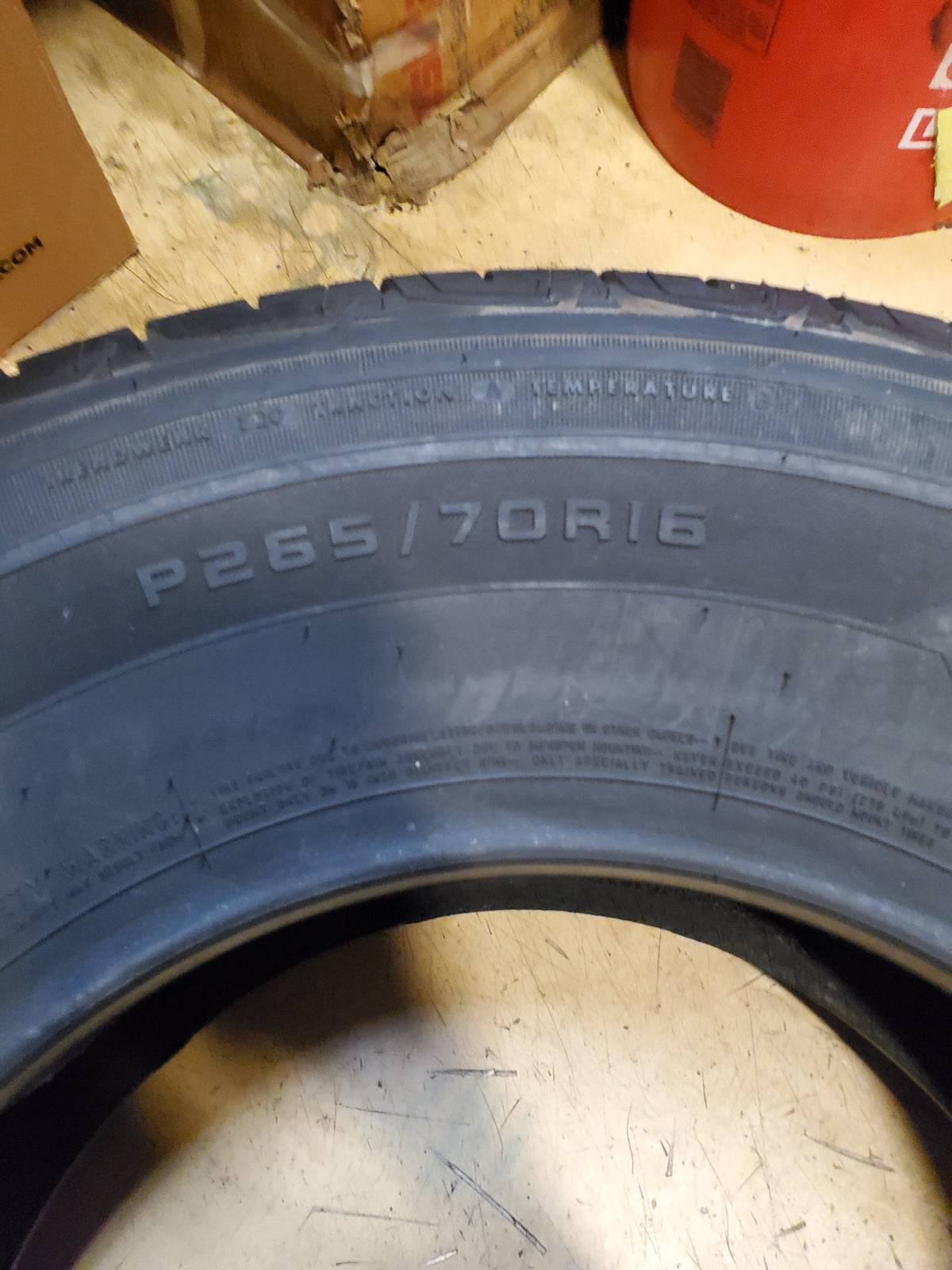 NOS FIRESTONE DESTINATION LE2 OWL P 265 70 16 111T ALL SEASON TIRE 097895