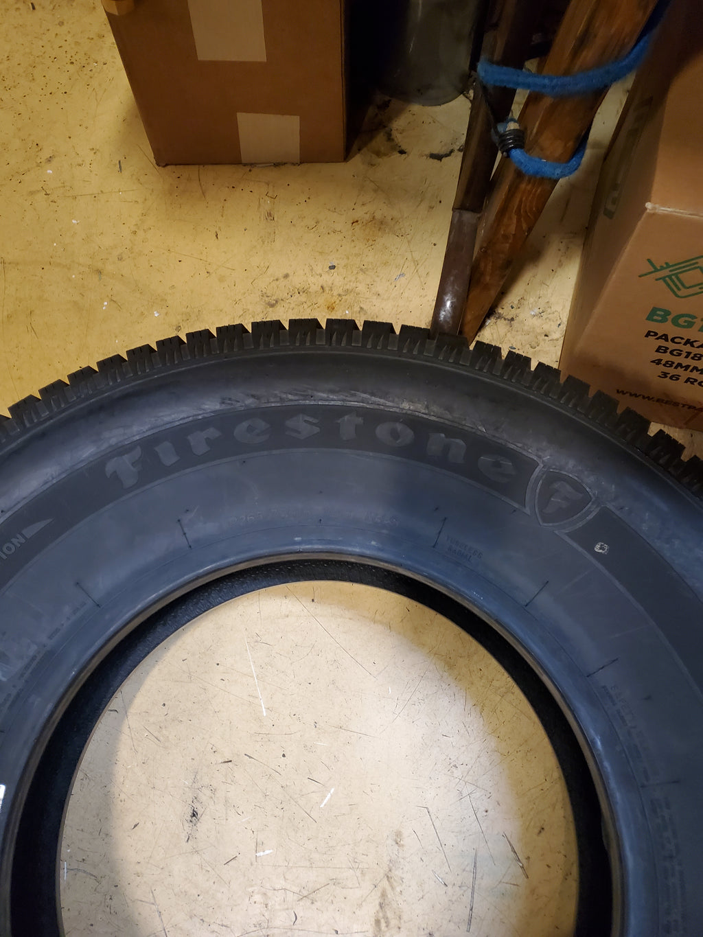 NOS FIRESTONE WINTERFORCE 2 UV BSW P 265 75 16 114S WINTER TIRE 003454