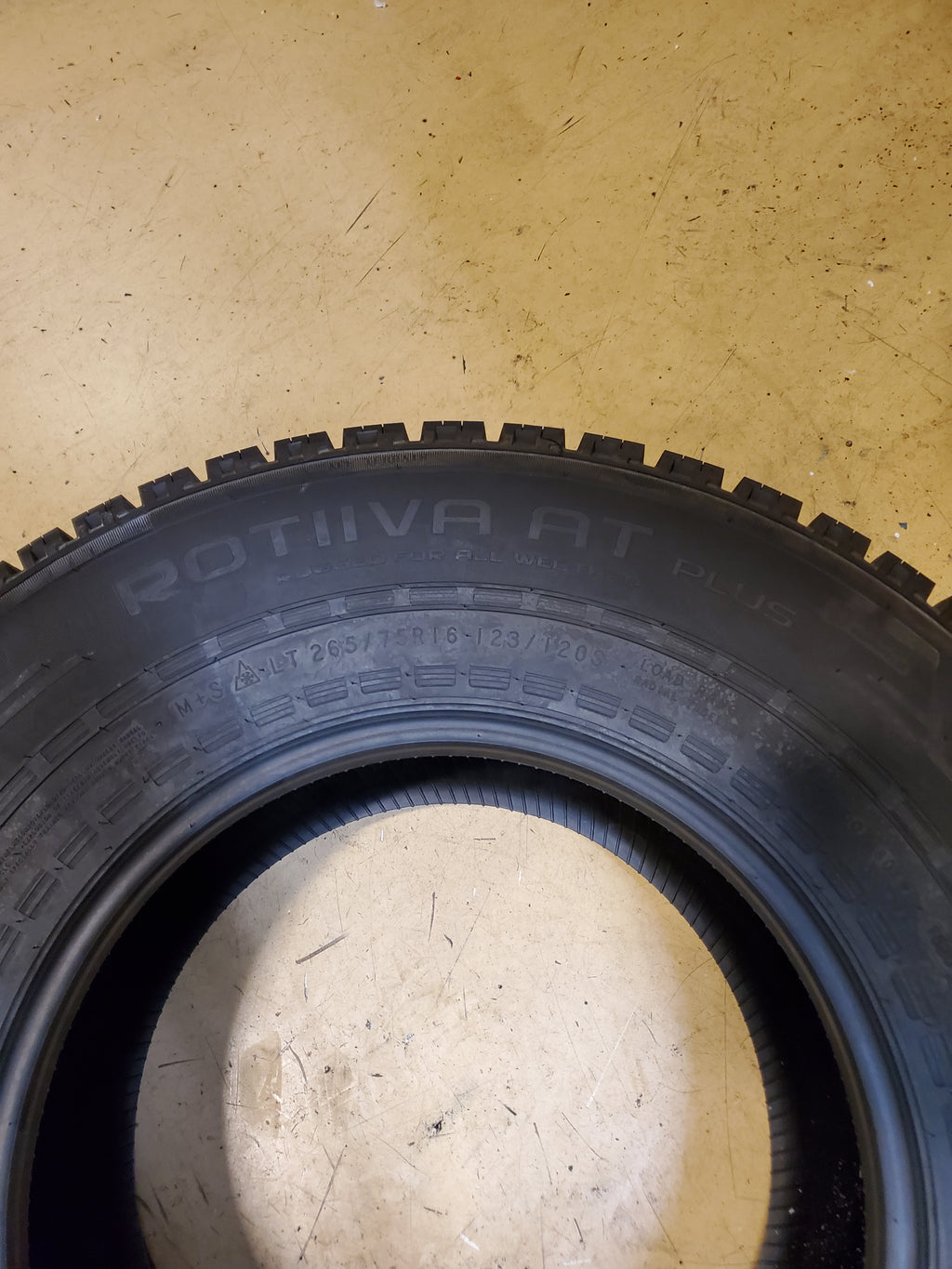 NOKIAN ROTIIVA AT PLUS BSW LT 265 75 16 123/120S 10PLY ALL TERRAIN TIRE T429390