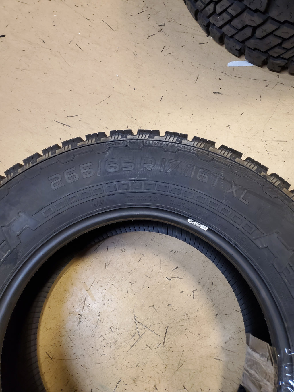 NOKIAN ROTIIVA AT BSW P 265 65 17 116T XL ALL TERRAIN TIRE T428195