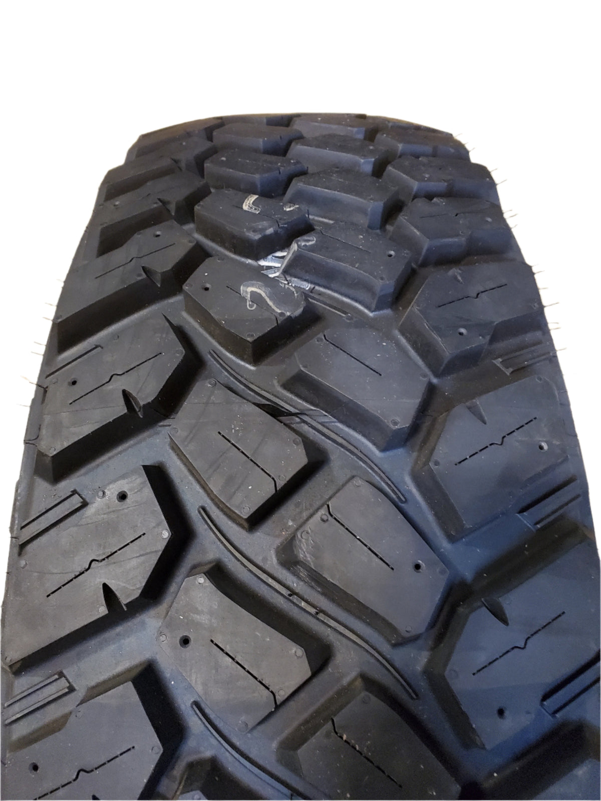 FIRESTONE DESTINATION M/T 2 BSW LT 275 65 20 126/123Q 10PLY MUD TIRE 245927
