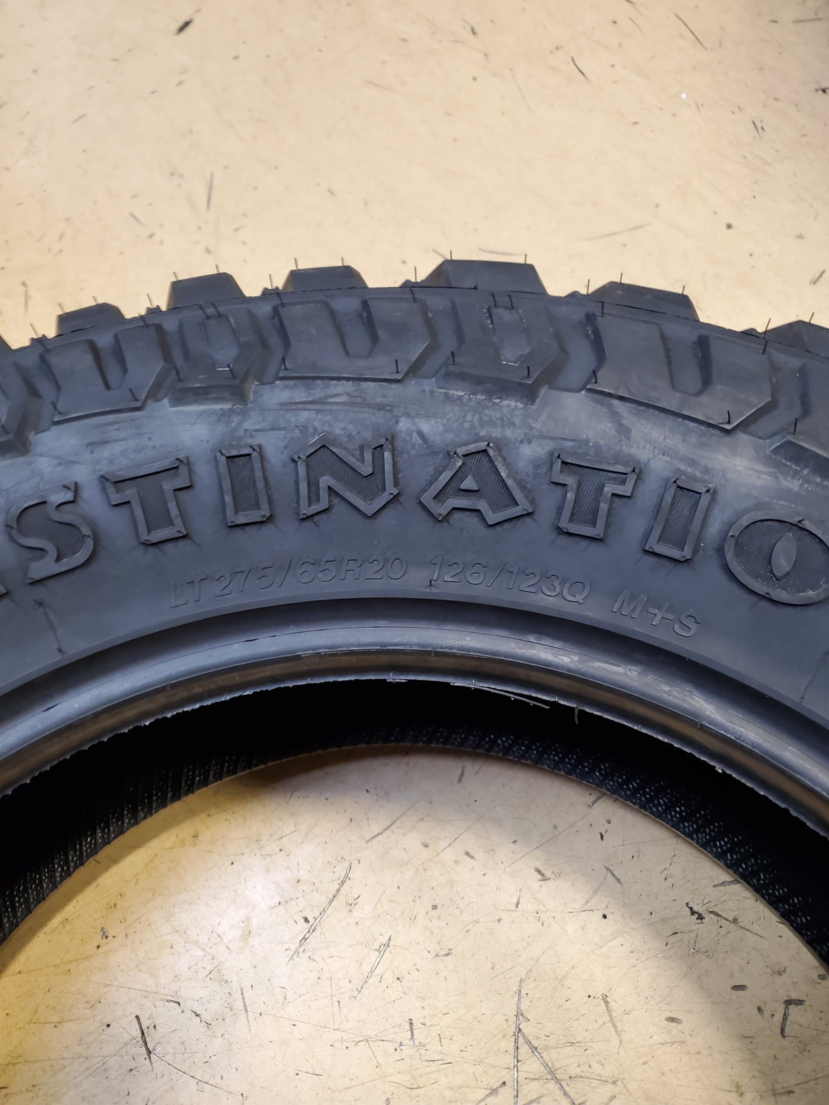 FIRESTONE DESTINATION M/T 2 BSW LT 275 65 20 126/123Q 10PLY MUD TIRE 245927