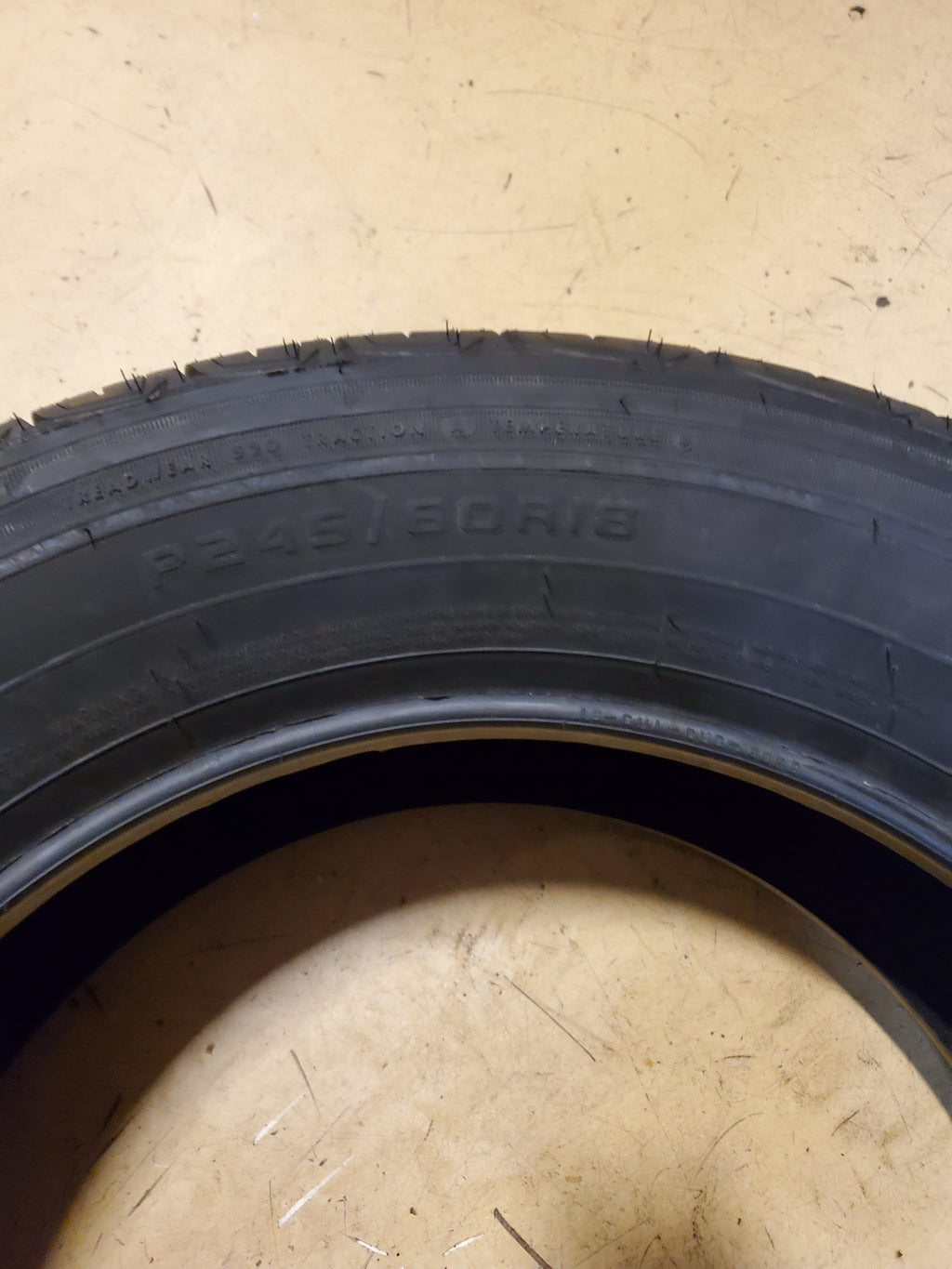 NOS FIRESTONE DESTINATION LE2 BSW P 245 60 18 104H ALL SEASON TIRE 017970