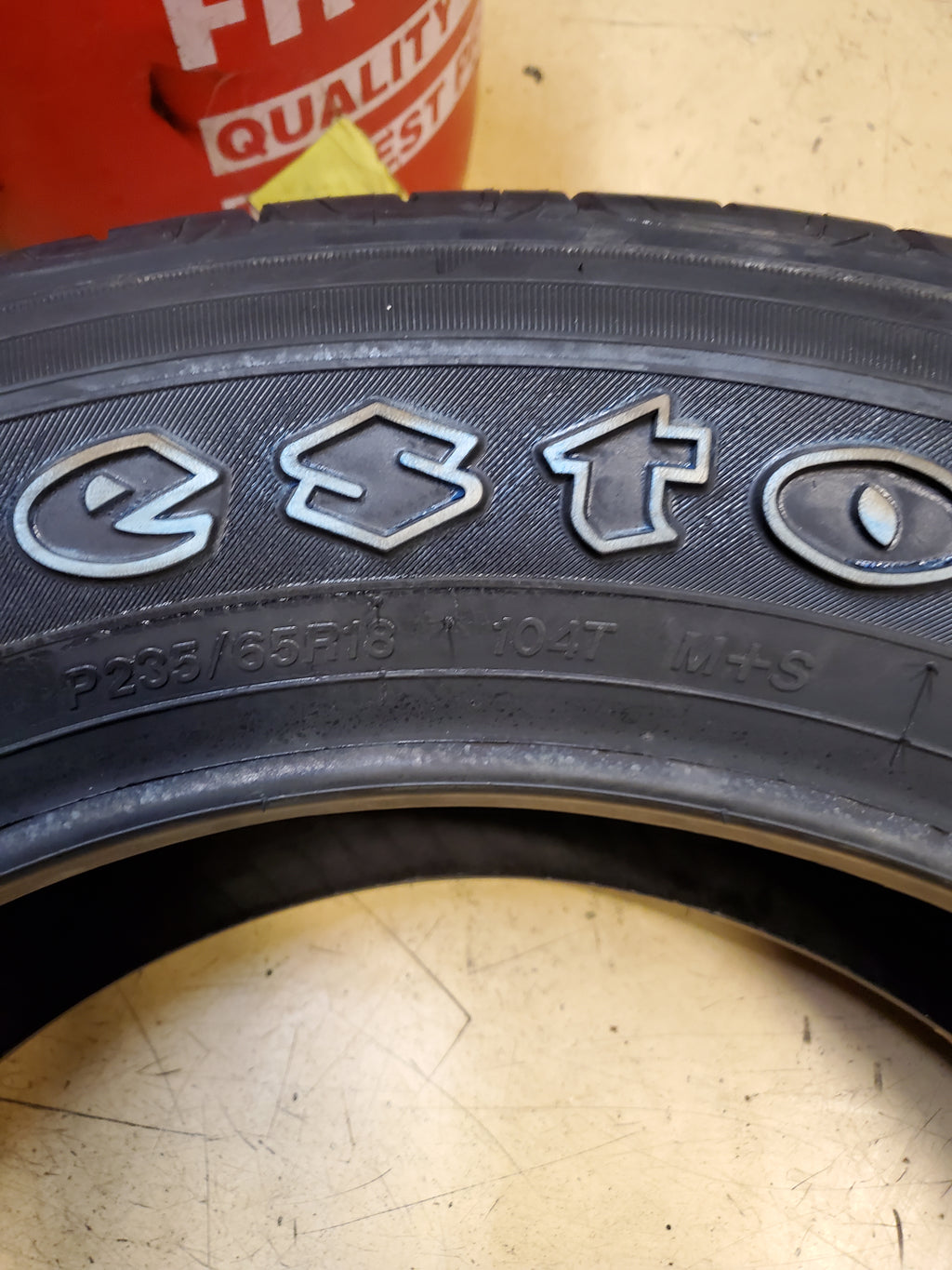 NOS FIRESTONE DESTINATION LE2 OWL P 235 65 18 104T ALL SEASON TIRE 97980