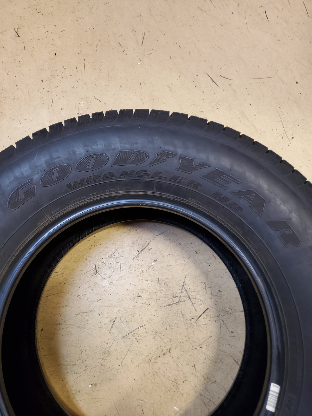 NOS GOODYEAR WRANGLER HP TPC SPEC P 265 70 17 113S ALL SEASON TIRE 403422171