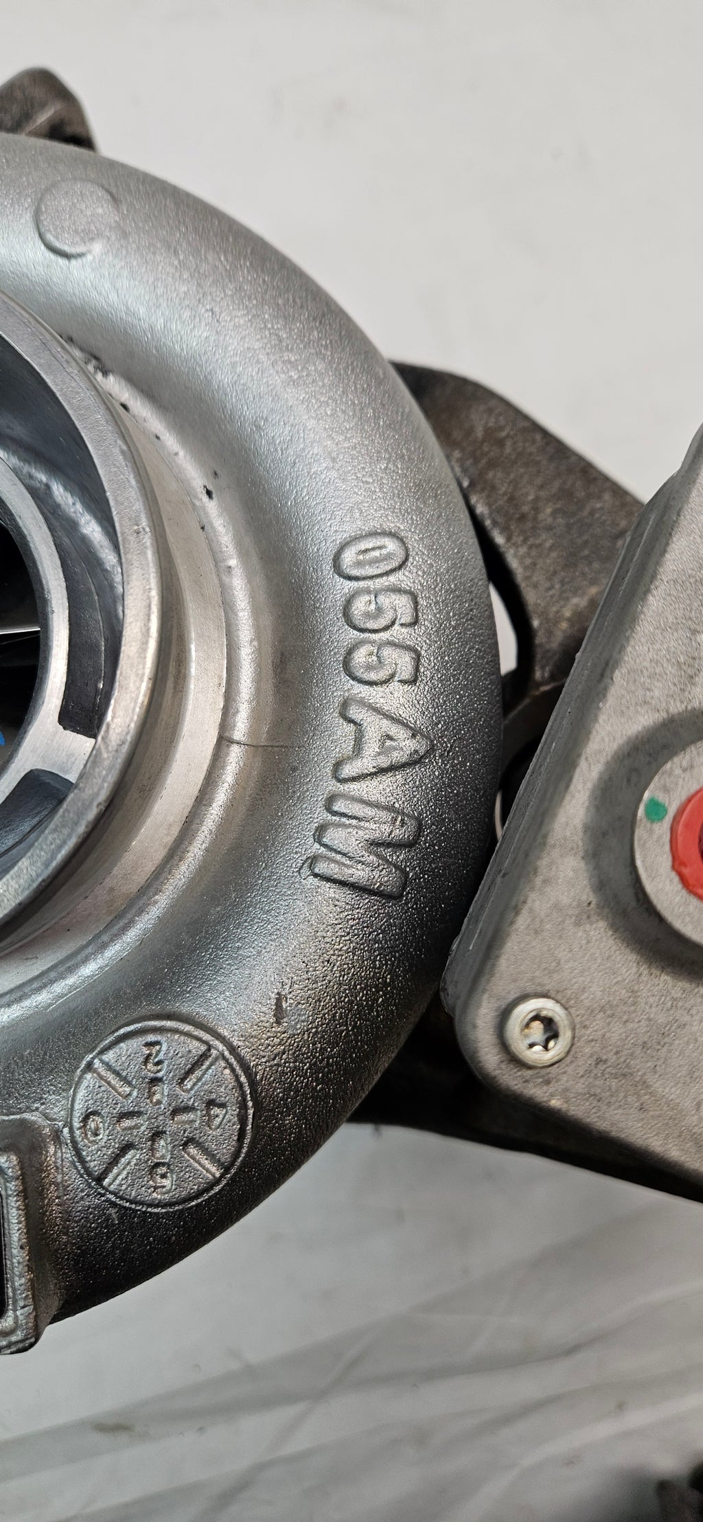 JOHN DEERE S300 TURBOCHARGER REMAN SE502346