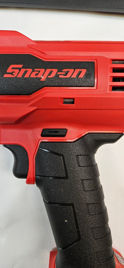 SNAP-ON CT9010K2 18 V 3/8" DRIVE MONSTERLITHIUM CORDLESS IMPACT WRENCH KIT (RED)