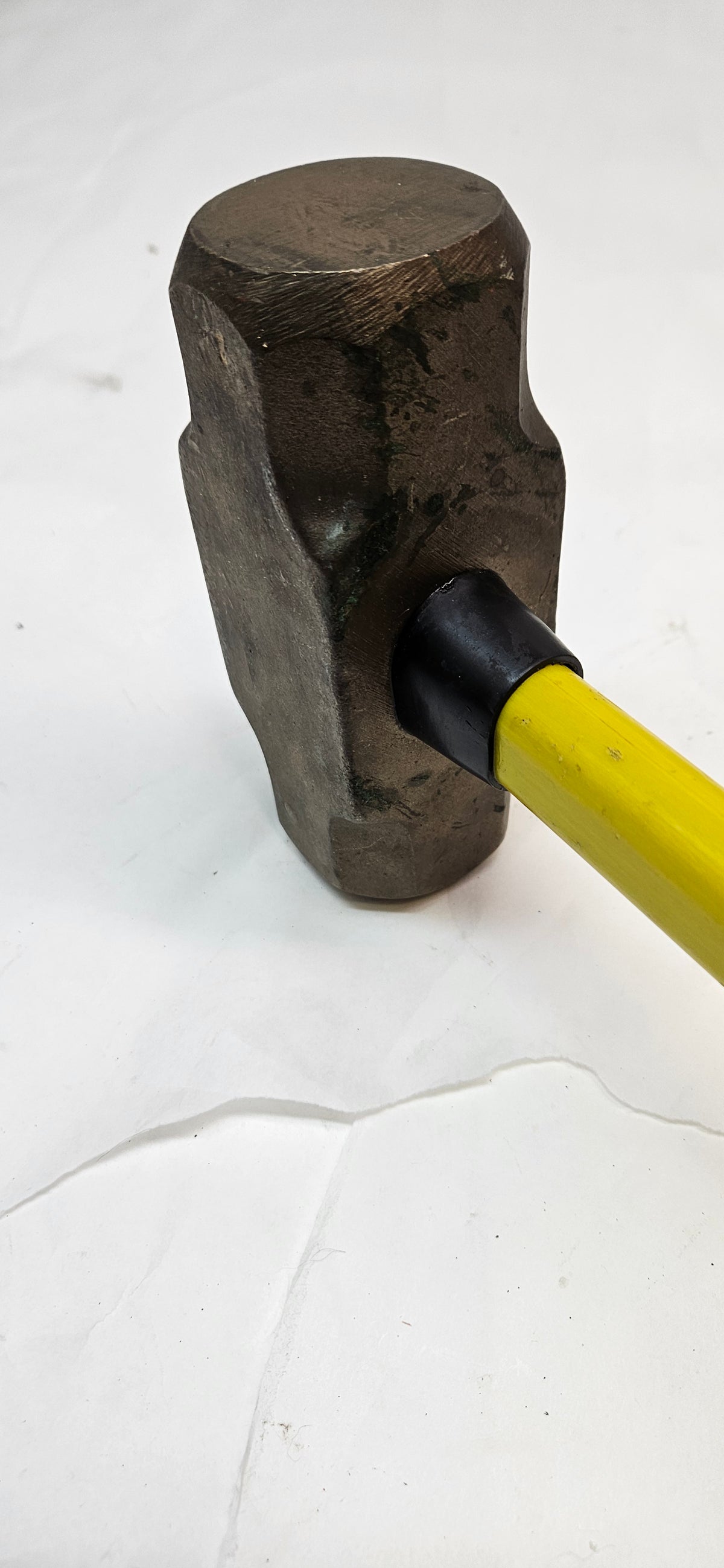 AMPCO SAFETY TOOLS H-71FG SLEDGE HAMMER W/FIBERGLASS HANDLE, NON-SPARKING, NON-MAGNETIC, CORROSION RESISTANT, 8.9 LB, 33" OAL