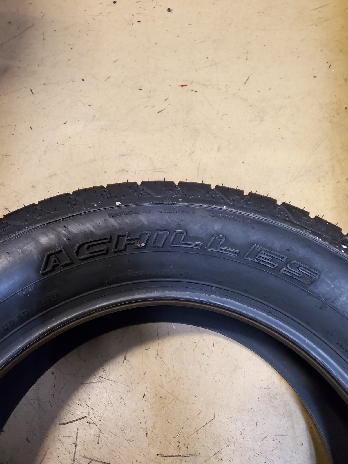 NOS ACHILLES DESERT HAWK A/T BSW P 255 60 18 112S XL ALL TERRAIN TIRE MAI256018