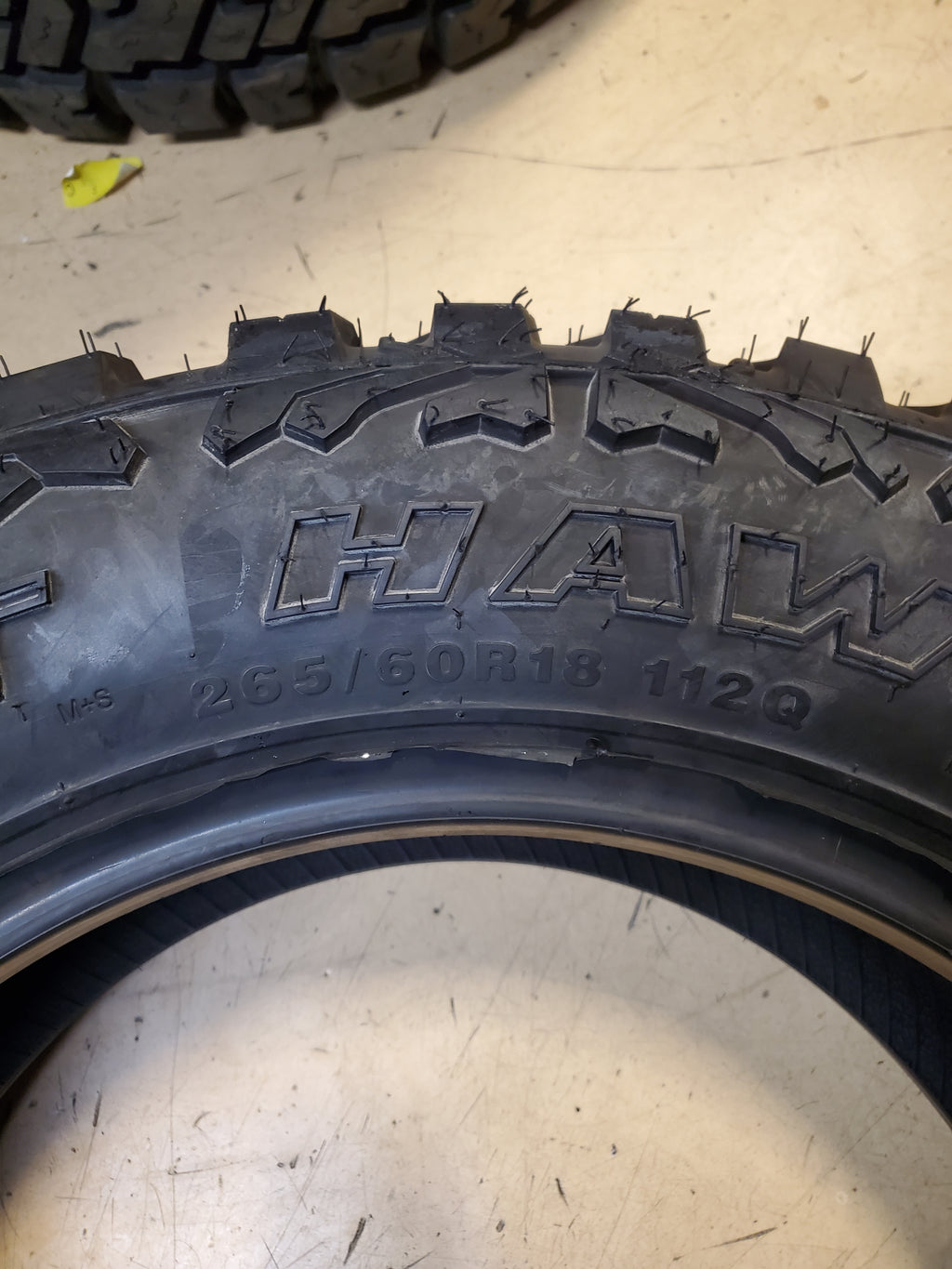 ACHILLES DESERT HAWK XMT BSW P 265 60 18 112Q MUD TIRE MAO266018