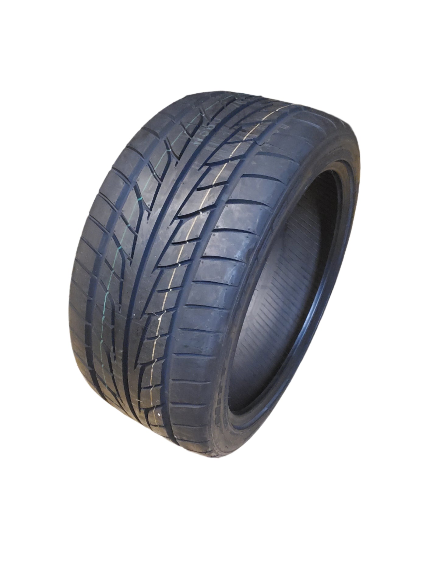 NOS NITTO NT555 EXTREME ZR BSW P 275 35 19 100W UHP TIRE 182810
