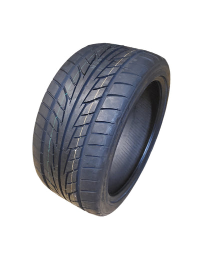NOS NITTO NT555 EXTREME ZR BSW P 275 35 19 100W UHP TIRE 182810