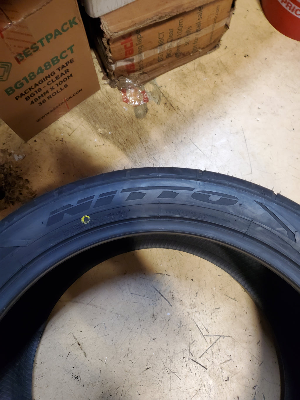 NITTO NT555RII BSW P 315 35 20 106W RACING TIRE 108630