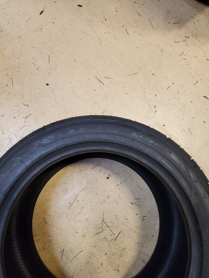 NITTO NT555 G2 BSW P 275 40 17 102W XL UHP TIRE 211320