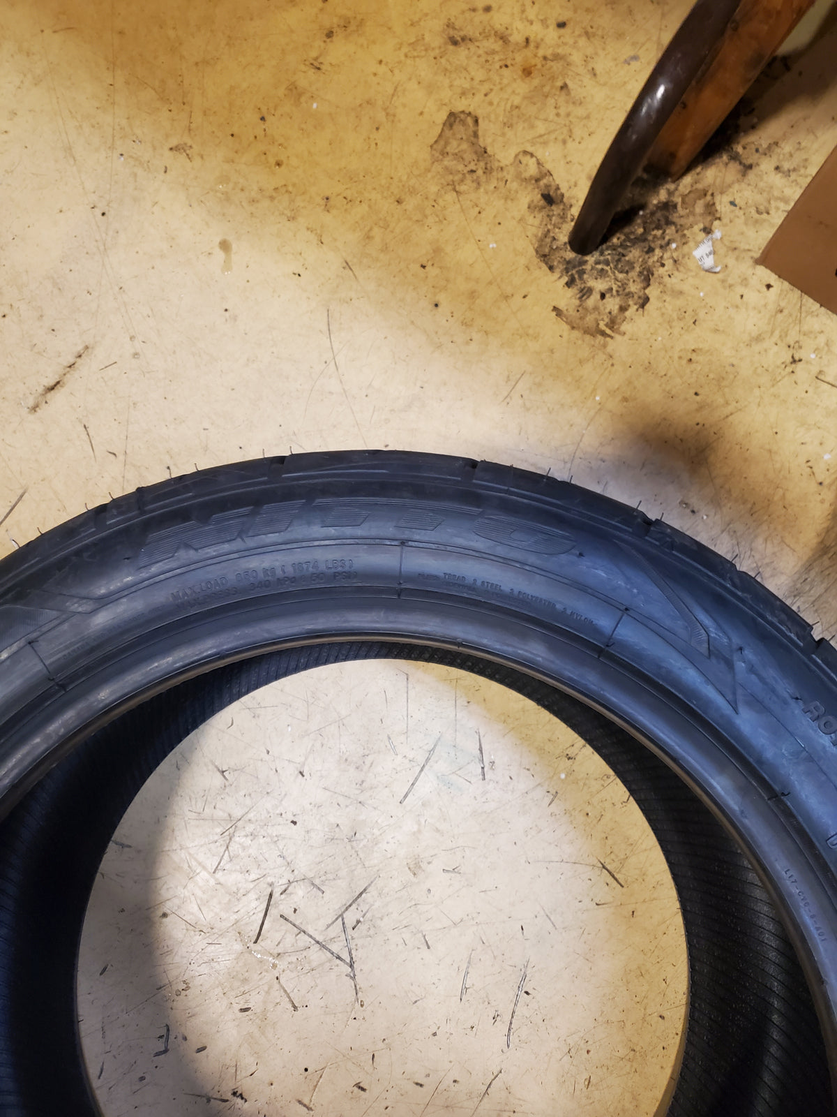NITTO NT555 G2 BSW P 275 40 17 102W XL UHP TIRE 211320