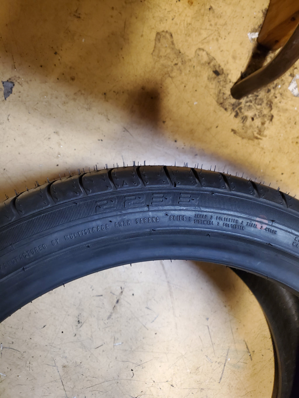 NOS ACHILLES 2233 BSW P 235 40 18 95W XL UHP TIRE MAC234018