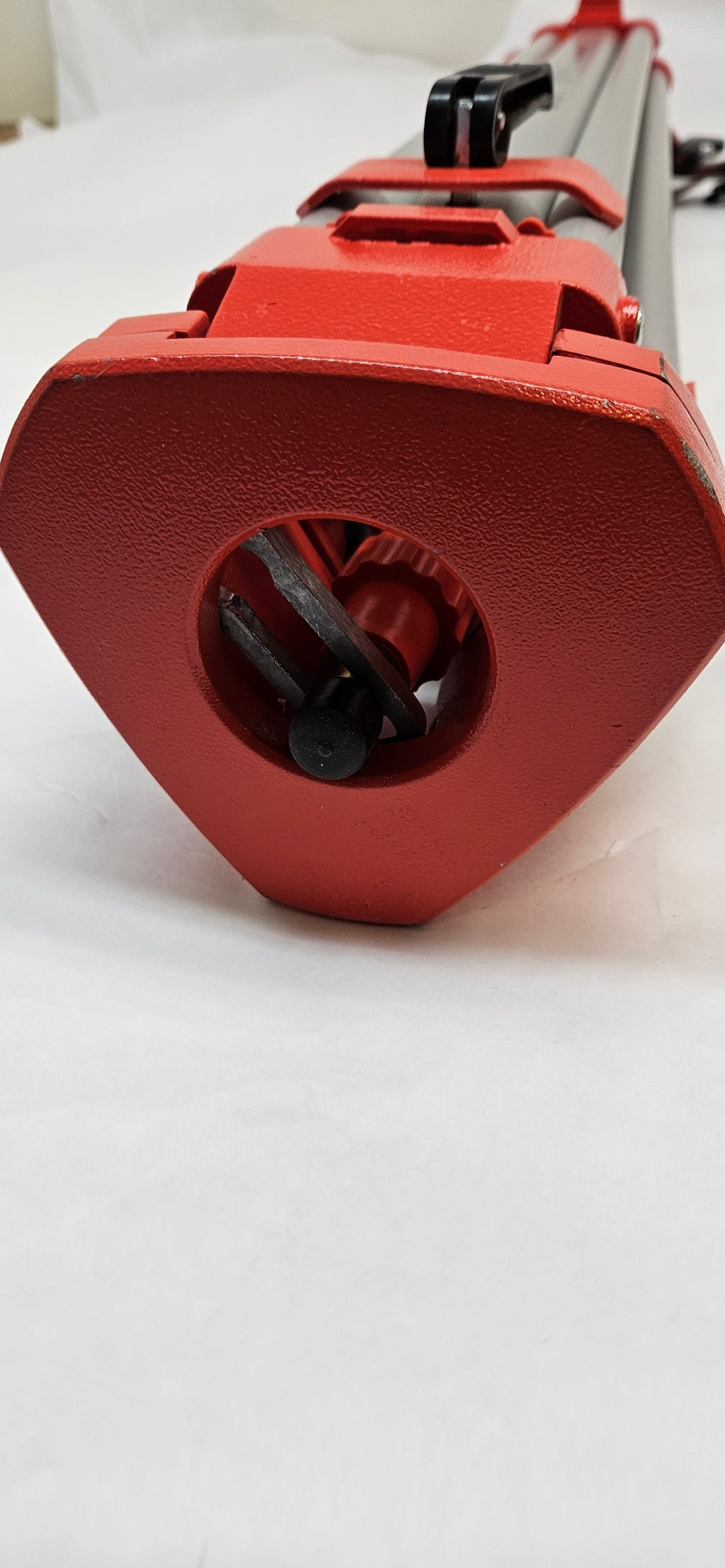 CST/BERGER TRIPOD 60ALWI20-O HEAVY DUTY ALUM.