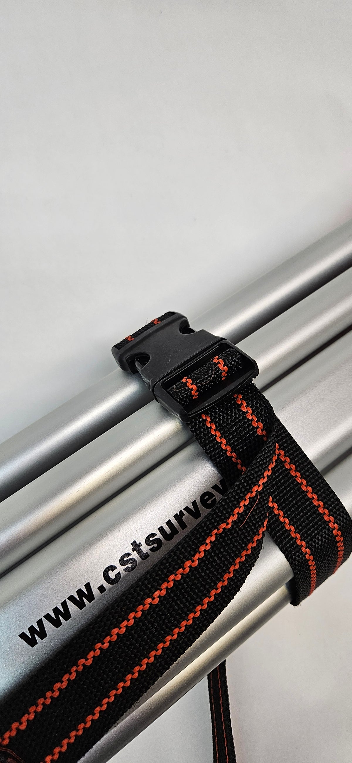 CST/BERGER TRIPOD 60ALWI20-O HEAVY DUTY ALUM.