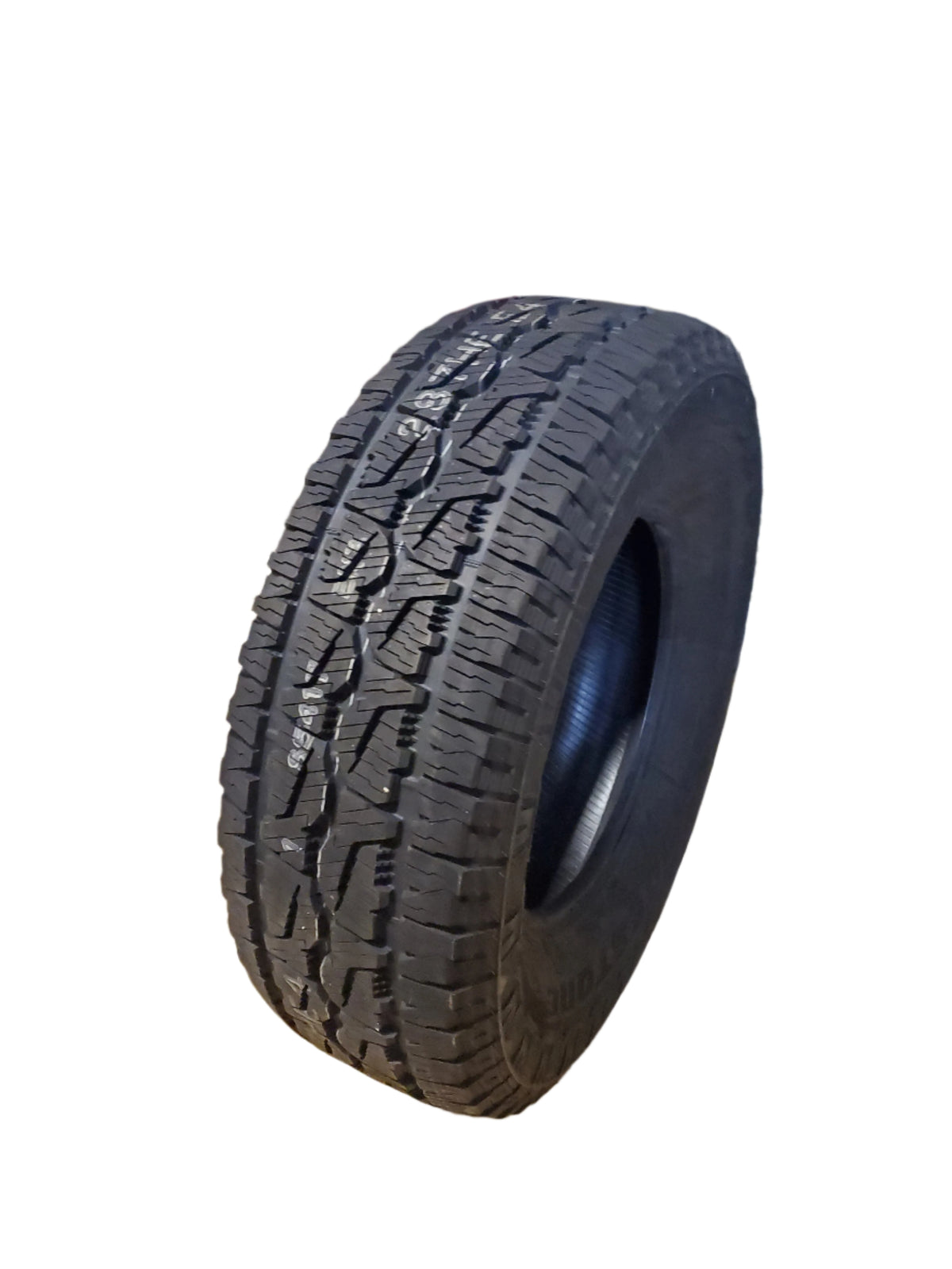BRIDGESTONE DUELER AT REVO 3 OWL P 285 70 17 117T ALL TERRAIN TIRE 000038