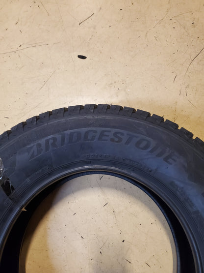BRIDGESTONE BLIZZAK DM-V2 BSW P 225 70 16 103S WINTER TIRE 015760