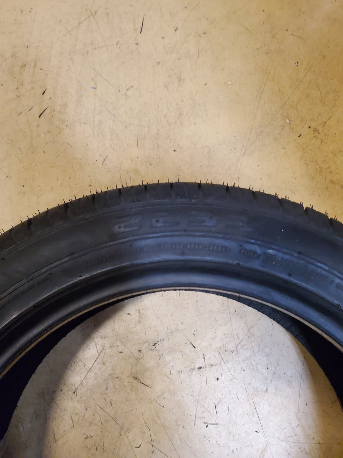 ACHILLES 2233 BSW P 185 50 16 83V UHP TIRE MAC185516