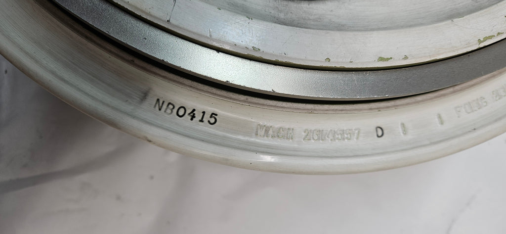 HONEYWELL WHEEL LANDING GEAR 34X10.5-R16  WHITE T-39 AIRCRAFT WHEEL 2614501-2