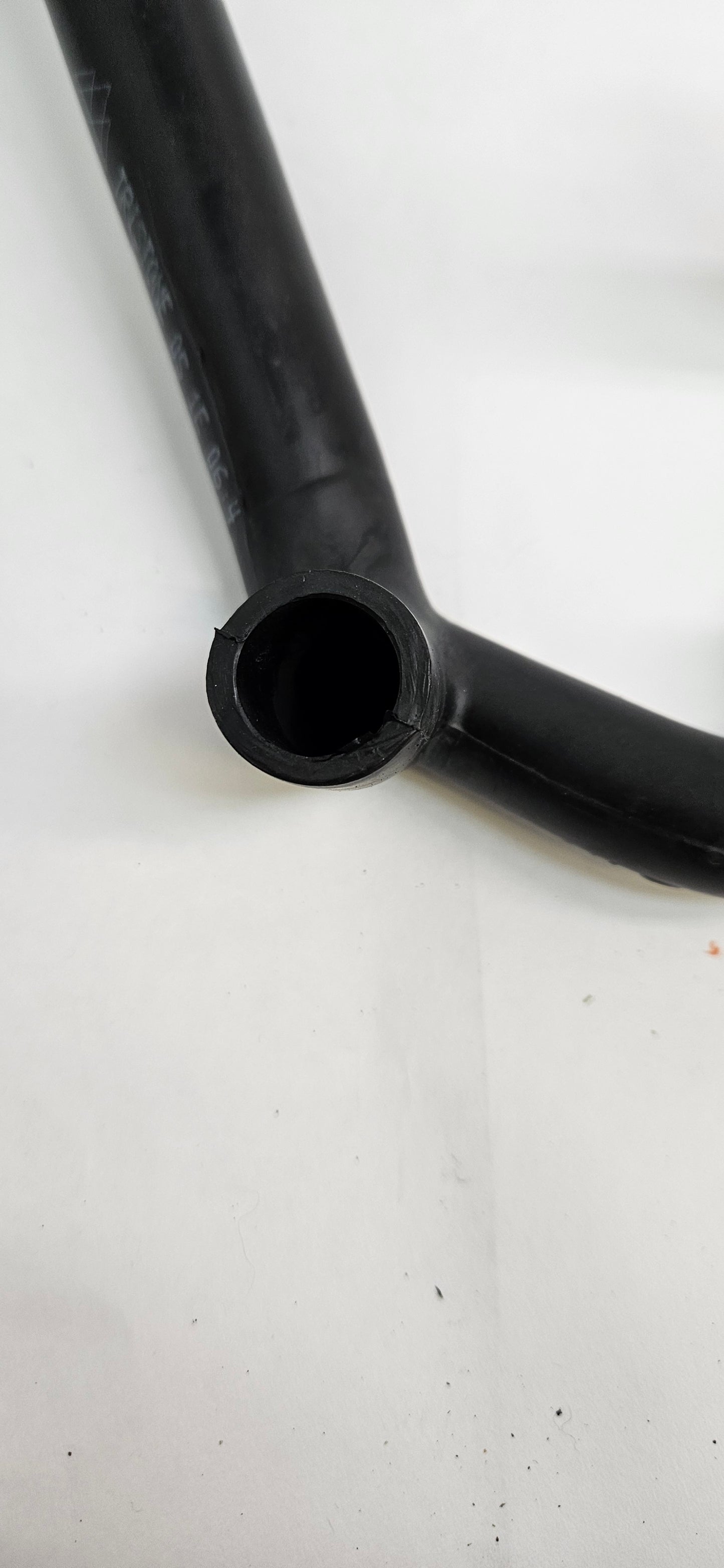 PORSCHE (944-107-187-02) MOLDED OIL HOSE