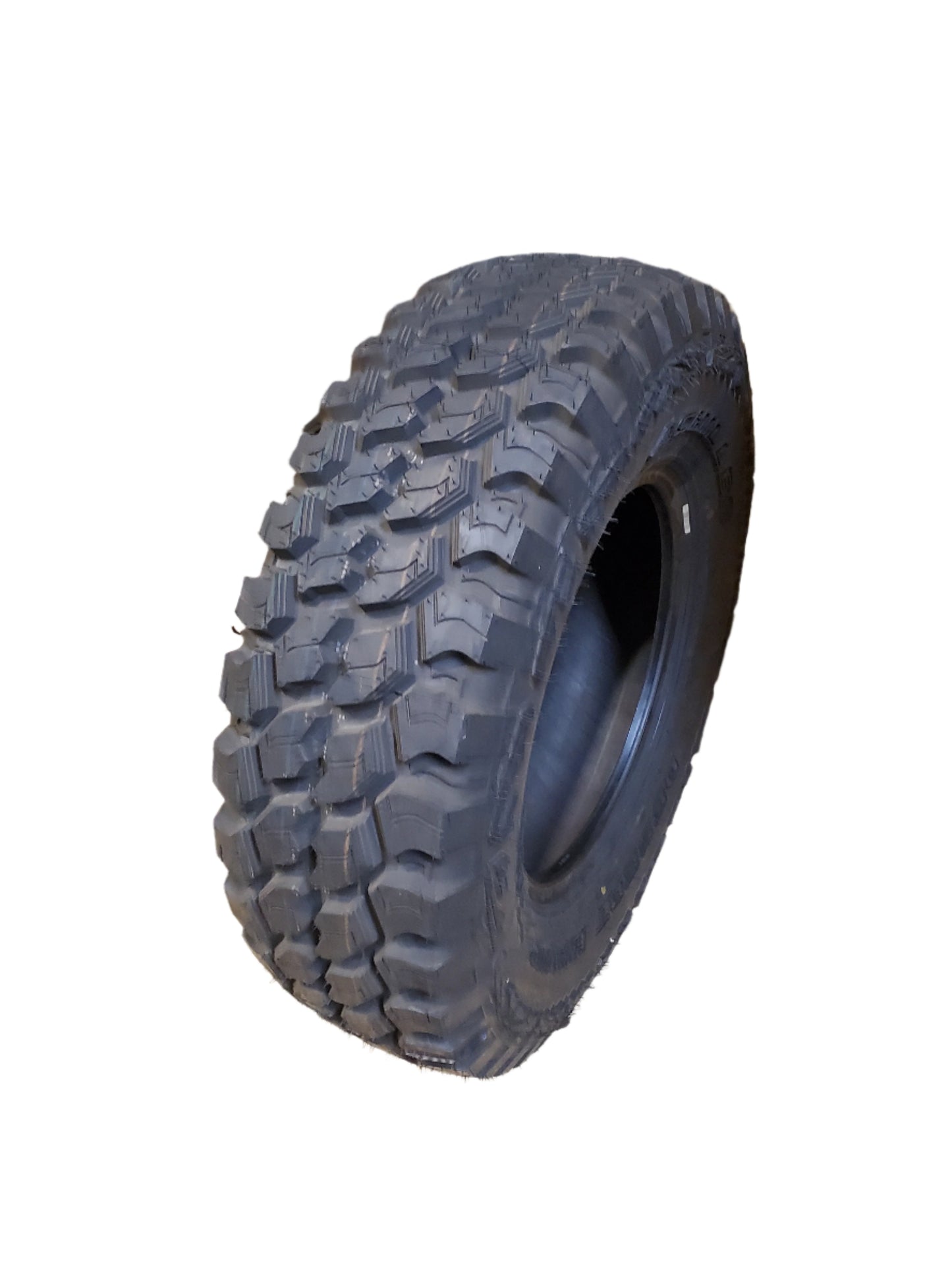 NOS ACHILLES DESERT HAWK XMT BSW P 235 75 15 109Q XL MUD TIRE MAO237515