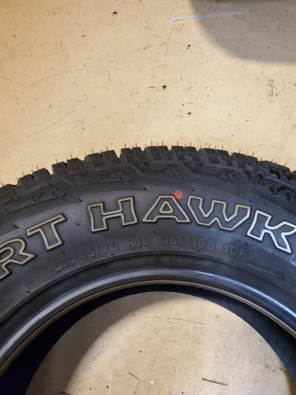 NOS ACHILLES DESERT HAWK AT2 OWL LT 245 70 16 118/115S 10PLY TIRE MAR247016
