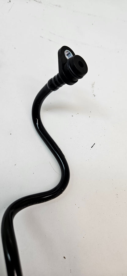 PORSCHE 4008343 COOLANT VENT LINE FOR LEFT/RIGHT CYLINDER HEADS - 94610602622 - O.E.M.