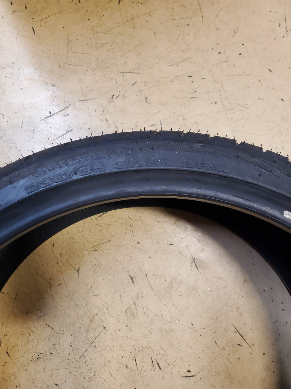 ACHILLES ATR SPORT 2 BSW P 235 35 21 89W UHP TIRE MAB233521