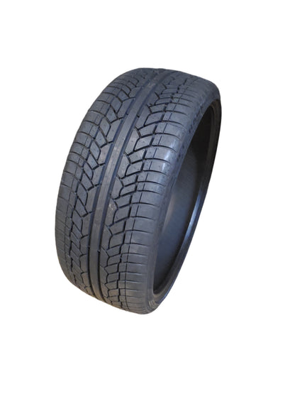 NOS ACHILLES DESERT HAWK UHP BSW P 245 30 22 95V XL TIRE MAG243022