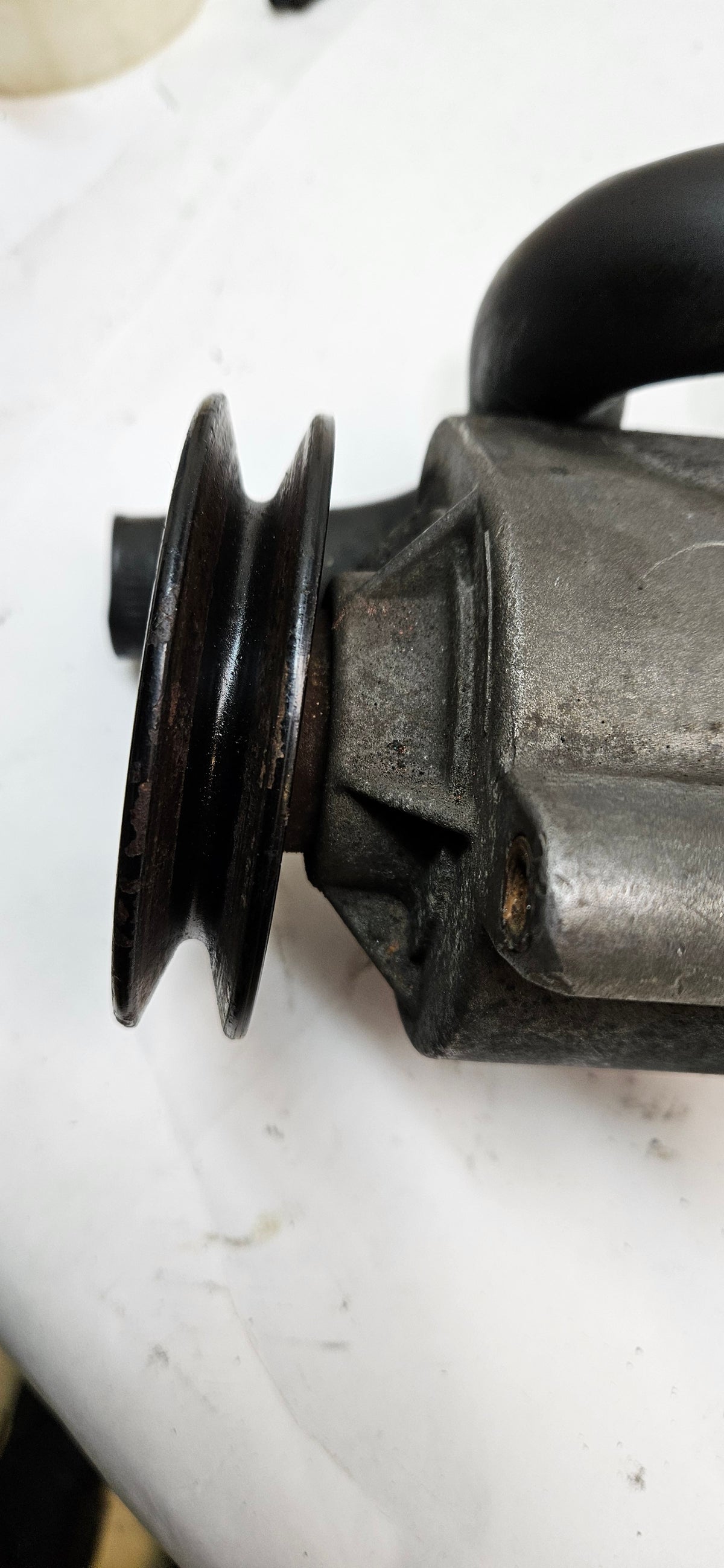 PORSCHE 930-113-147-01 DIVERTER VALVE FITS 911 AND 928 YEARS 1987-1995
