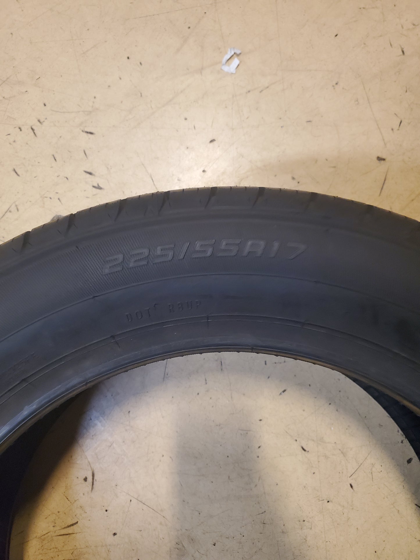 NOS FALKEN SINCERA SN250 A/S BSW P 225 55 17 97V ALL SEASON TIRE 28292762
