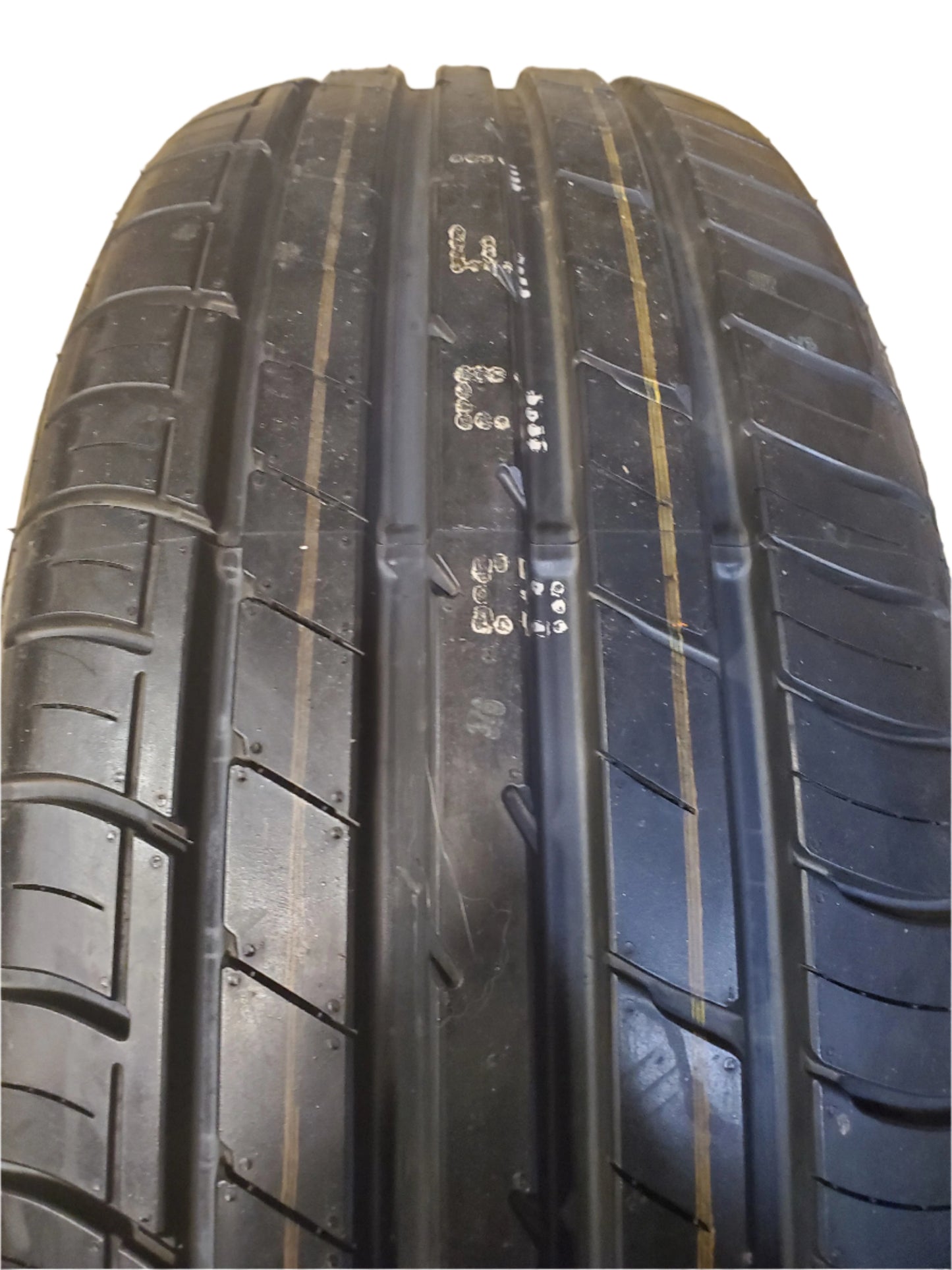 NOS FALKEN ZIEX ZE914A ECORUN BSW P 225 60 17 99H UHP TIRE 59000050