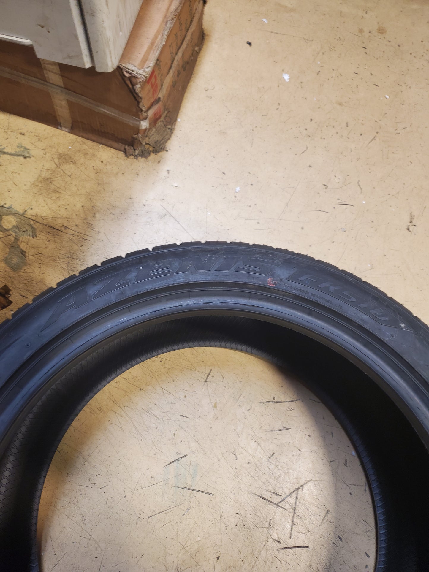 NOS FALKEN AZENIS FK510 BSW P 245 40 18 97Y XL UHP TIRE 28034669
