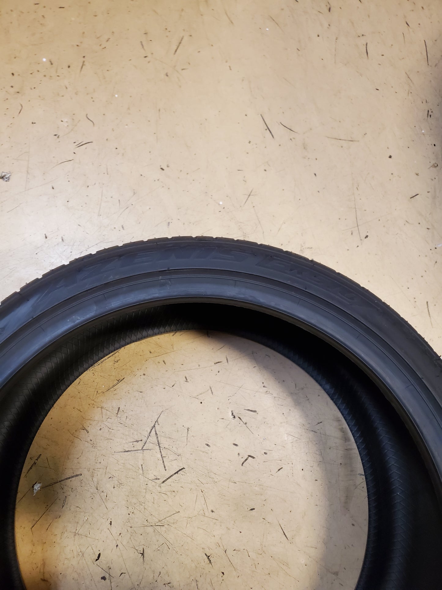 NOS FALKEN AZENIS FK510 BSW P 225 40 19 93Y XL UHP TIRE 28035717