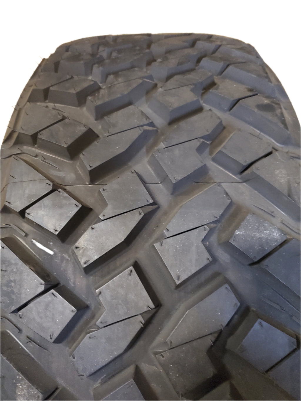 NOS NITTO TRAIL GRAPPLER M/T BSW LT 38 13.50 24 123Q 10PLY MUD TIRE 205820
