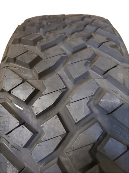 NOS NITTO TRAIL GRAPPLER M/T BSW LT 38 13.50 24 123Q 10PLY MUD TIRE 205820
