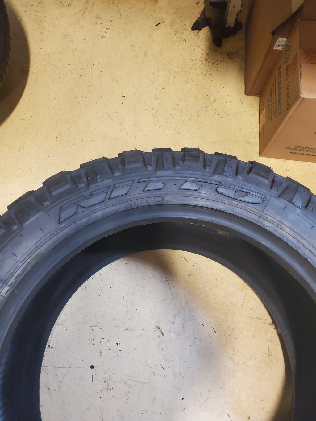 NOS NITTO TRAIL GRAPPLER M/T BSW LT 38 13.50 24 123Q 10PLY MUD TIRE 205820