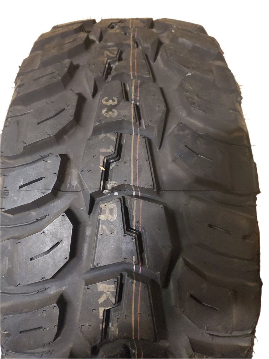 KUMHO ROAD VENTURE M/T BSW LT 33 12.50 20 114Q 10PLY MUD TIRE 2107263