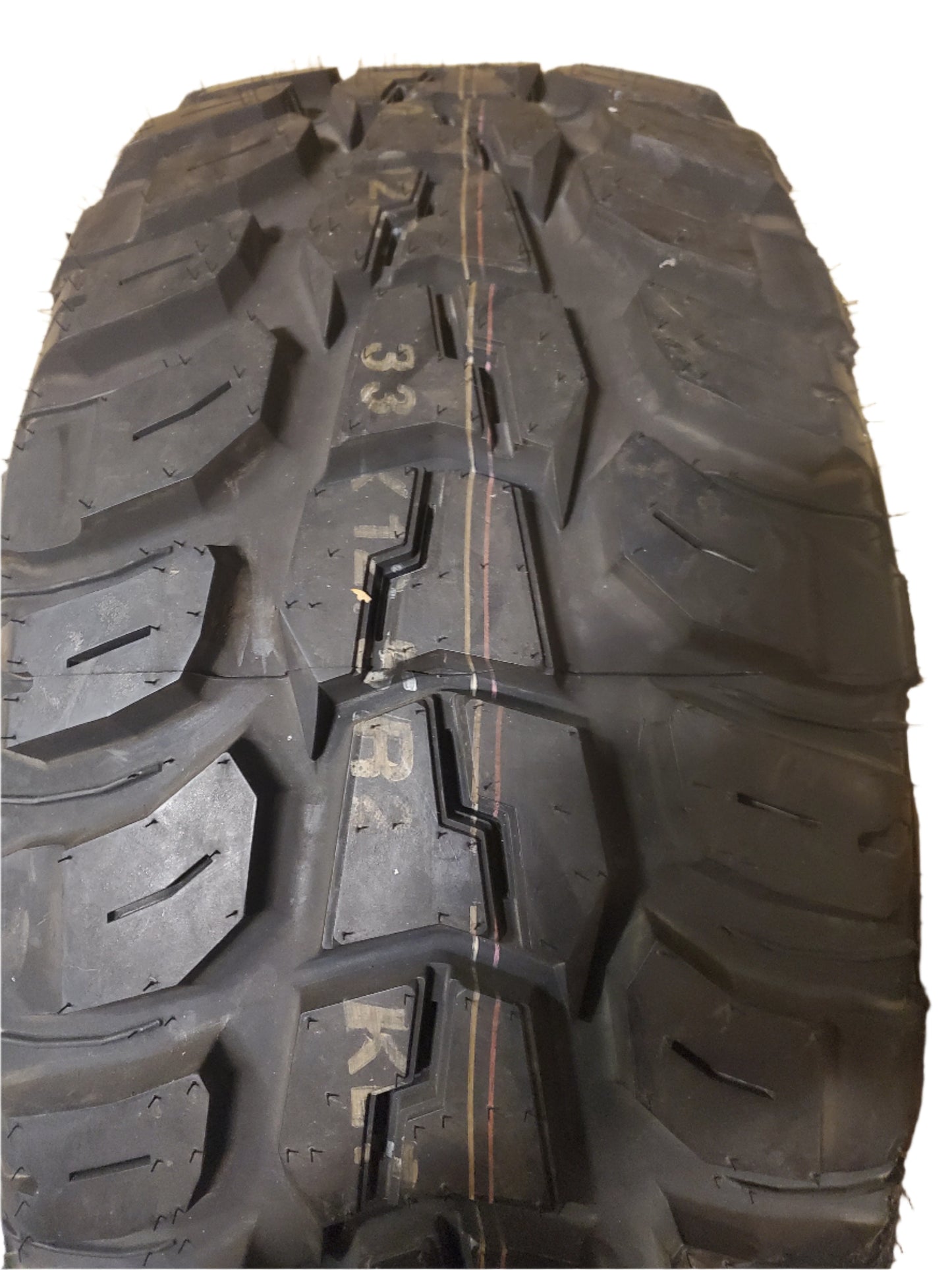 KUMHO ROAD VENTURE M/T BSW LT 33 12.50 20 114Q 10PLY MUD TIRE 2107263