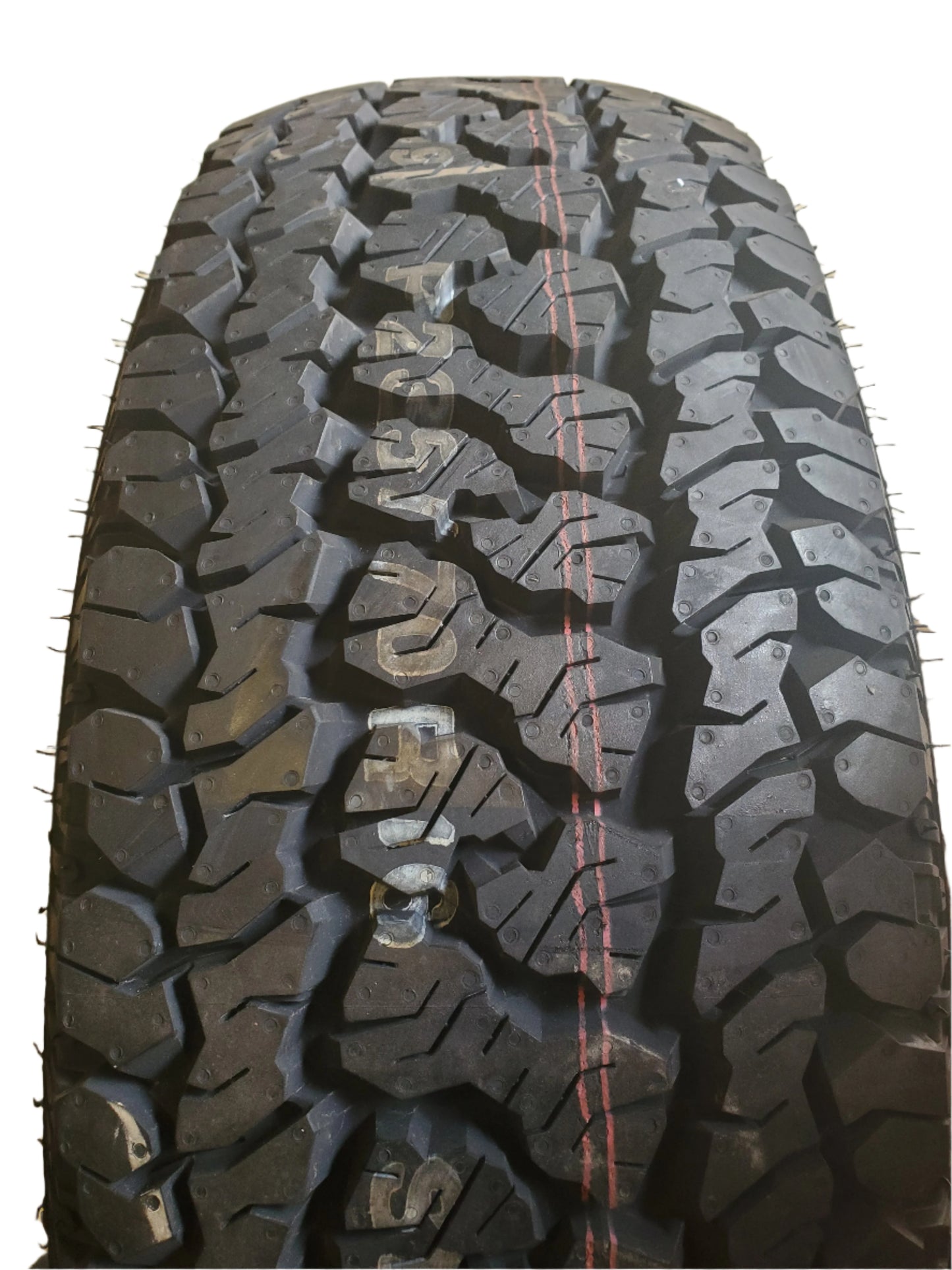 KUMHO ROAD VENTURE AT51 BSW P 235 70 16 104T ALL TERRAIN TIRE 2169493